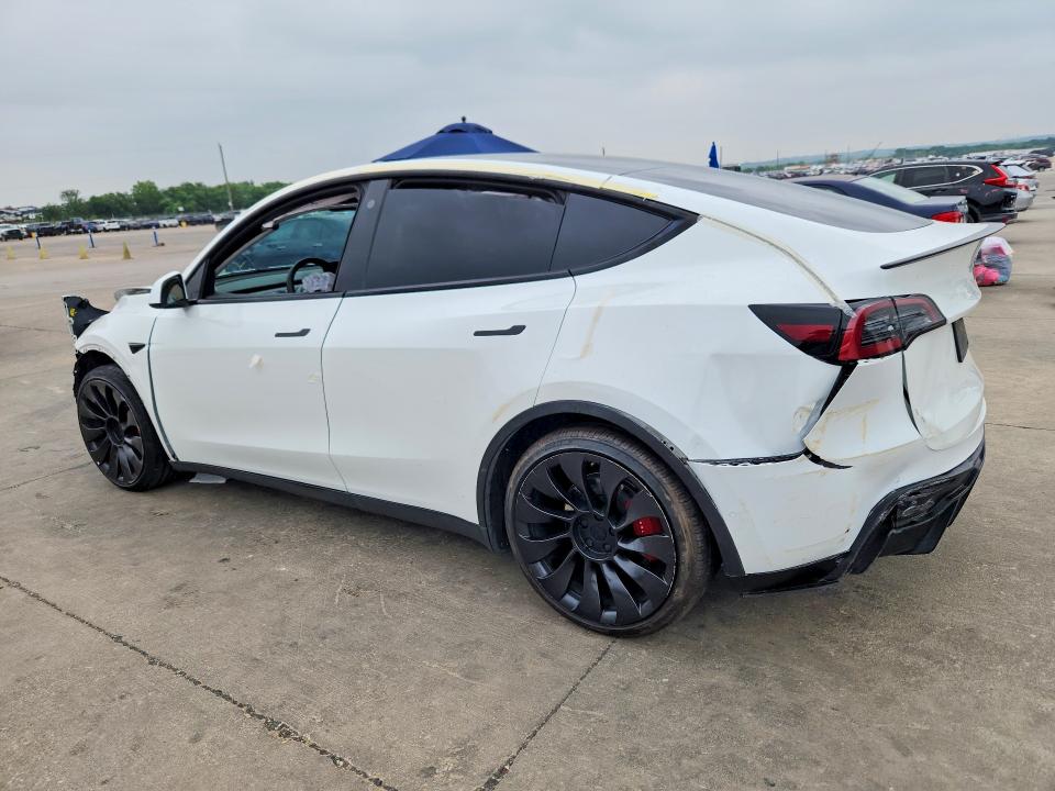51147106 :رقم المزاد ، 7SAYGDEF0NF452268 vin ، 2022 Tesla Model Y مزاد بيع
