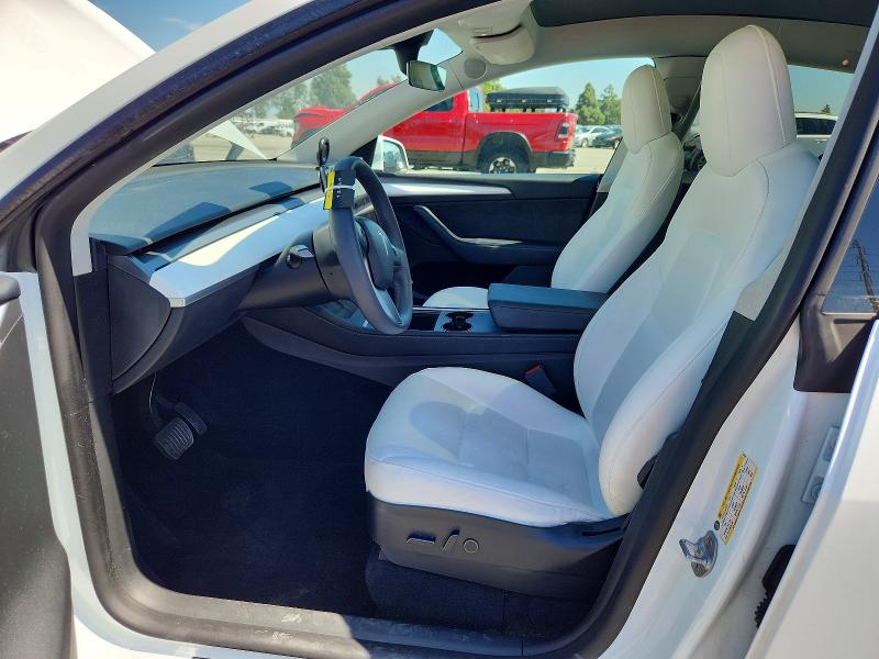 Продаж на аукціоні авто 2022 Tesla Model Y, vin: 7SAYGAEE8NF572311, номер лоту: 48635236