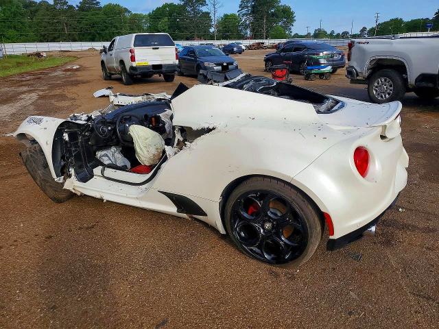 Aukcja sprzedaży 2015 Alfa Romeo 4c, vin: ZARBAAA42FM166394, numer aukcji: 49594406
