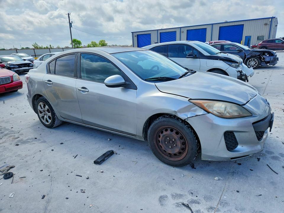 2013 Mazda 3 მანქანა იყიდება აუქციონზე, vin: JM1BL1TF9D1743097, აუქციონის ნომერი: 49630466