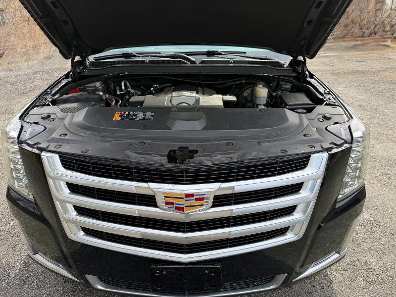 2019 Cadillac Escalade მანქანა იყიდება აუქციონზე, vin: 1GYS4GKJ3KR281635, აუქციონის ნომერი: 51573146