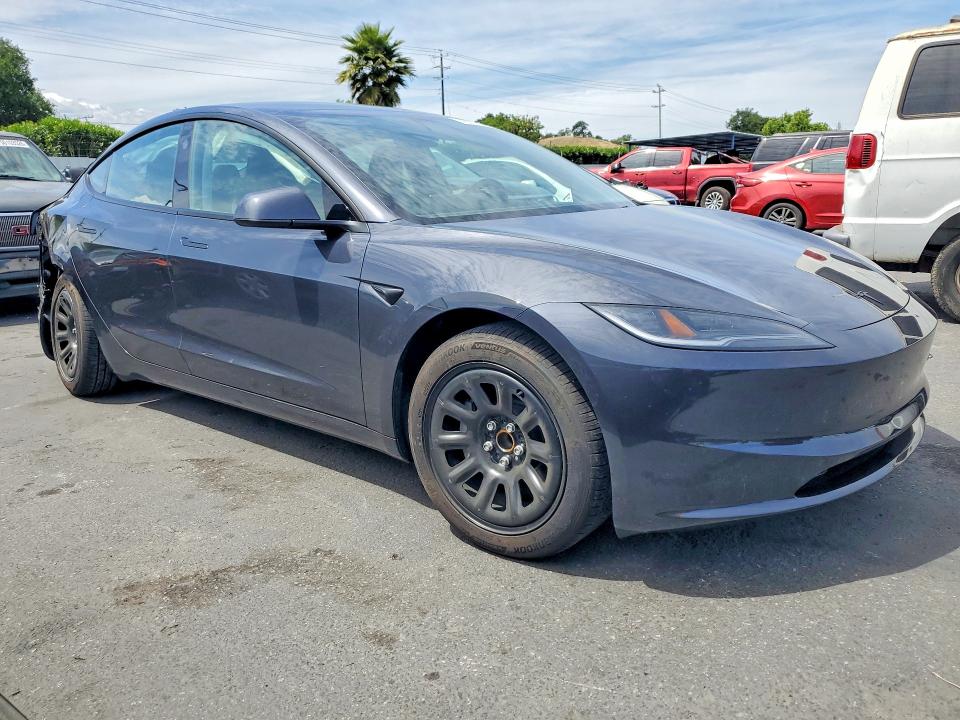 Продаж на аукціоні авто 2025 Tesla Model 3, vin: 5YJ3E1EAXSF131219, номер лоту: 49517486