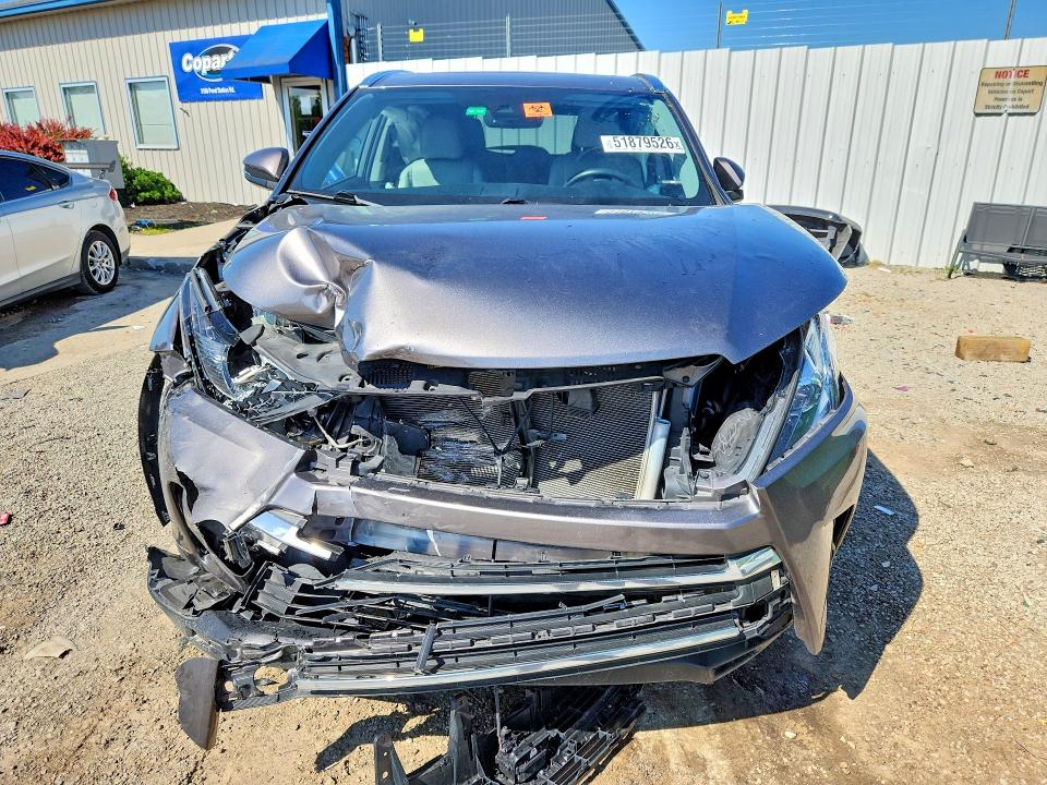 Продажа на аукционе авто 2019 Toyota Highlander, vin: 5TDDZRFH8KS992848, номер лота: 51879526