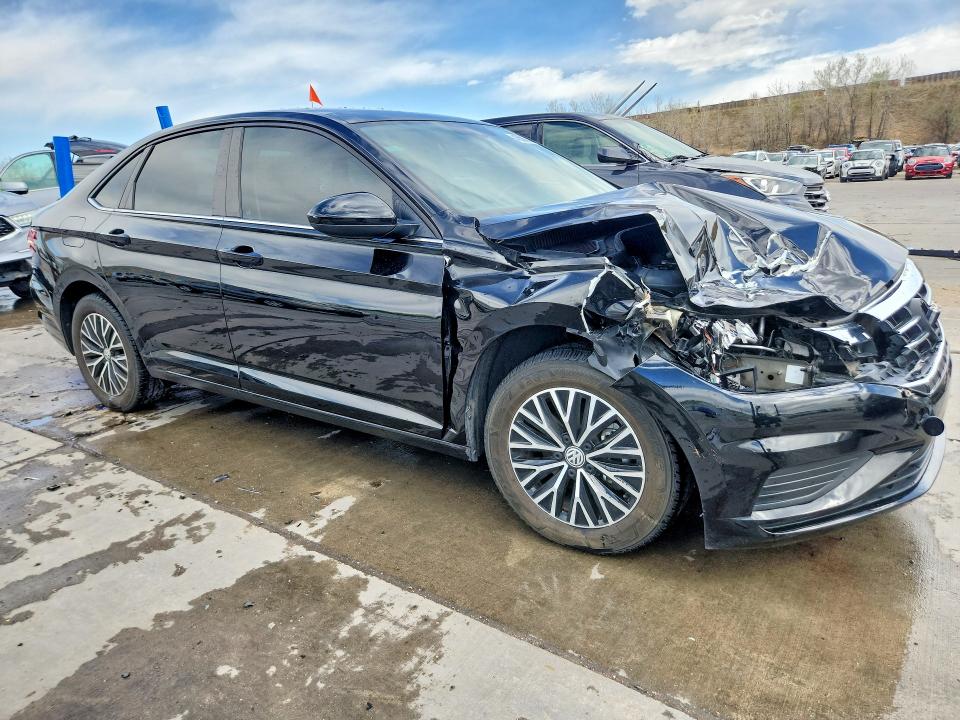 48660206 :رقم المزاد ، 3VWC57BU9MM065808 vin ، 2021 Volkswagen Jetta مزاد بيع