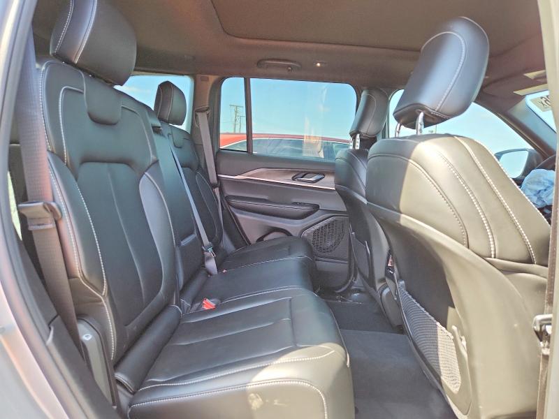 Продажа на аукционе авто 2025 Jeep Grand Cherokee, vin: 1C4RJHBG5SC339786, номер лота: 48865526