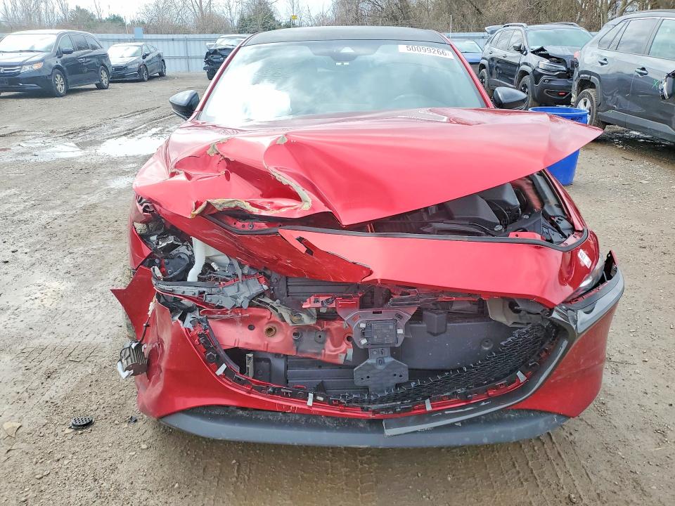 Продажа на аукционе авто 2019 Mazda 3, vin: JM1BPALM3K1127945, номер лота: 50099266