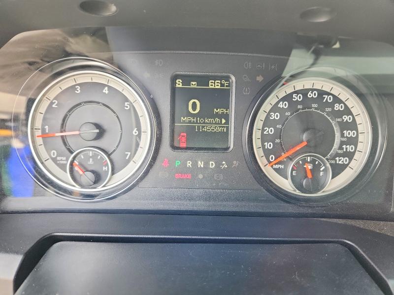 48333426 :رقم المزاد ، 1C6RR7FT4JS301472 vin ، 2018 Ram 1500 مزاد بيع
