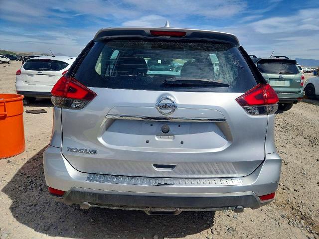 Продажа на аукционе авто 2017 Nissan Rogue, vin: KNMAT2MT2HP586568, номер лота: 49931216