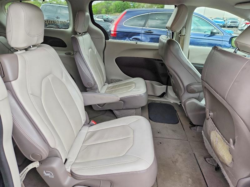 Продаж на аукціоні авто 2019 Chrysler Pacifica, vin: 2C4RC1BG2KR640220, номер лоту: 51815526