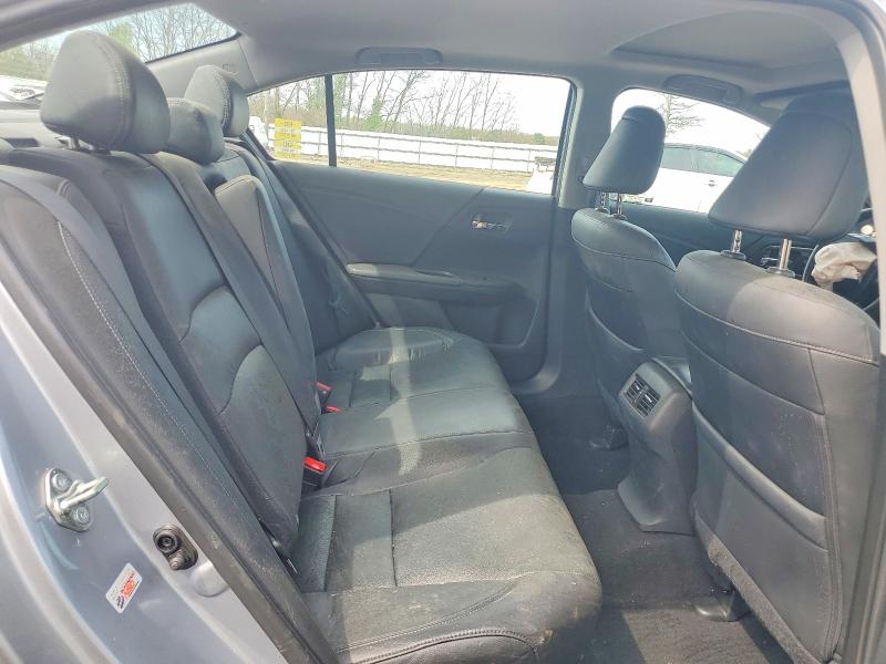 49505896 :رقم المزاد ، 1HGCR2F87HA292636 vin ، 2017 Honda Accord مزاد بيع