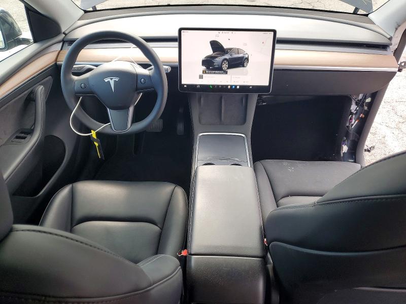 Продажа на аукционе авто 2024 Tesla Model Y, vin: 7SAYGDEEXRF062310, номер лота: 49816196