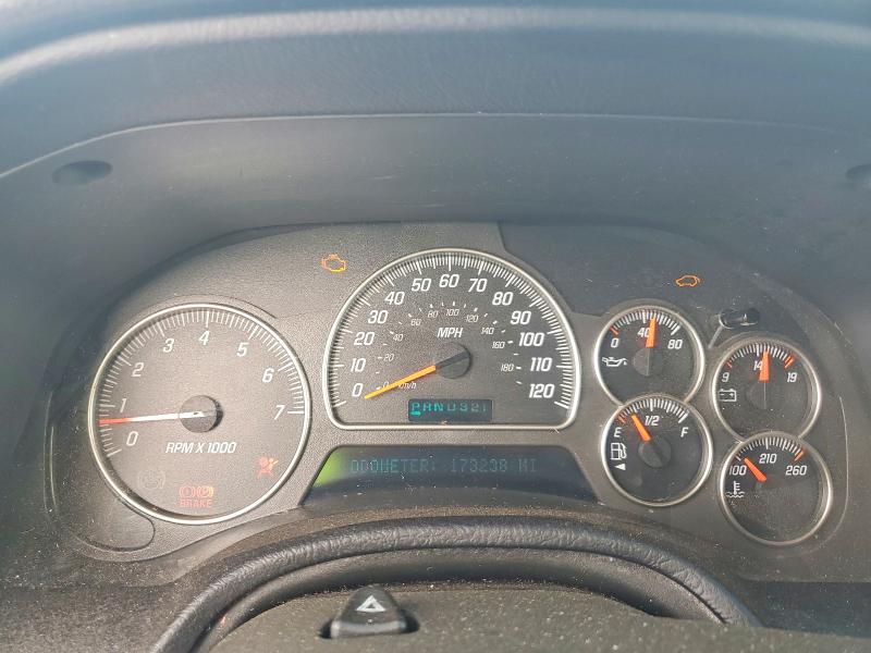 48961516 :رقم المزاد ، 1GKET66M156188370 vin ، 2005 Gmc Envoy مزاد بيع