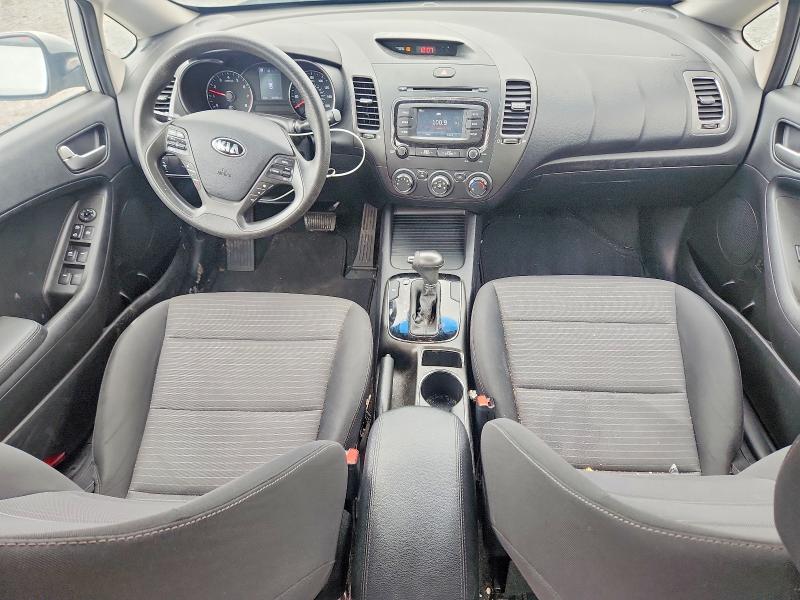51654976 :رقم المزاد ، 3KPFL4A72HE145967 vin ، 2017 Kia Forte مزاد بيع