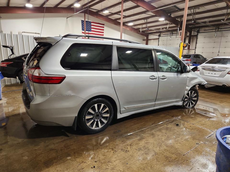 2019 Toyota Sienna მანქანა იყიდება აუქციონზე, vin: 5TDDZ3DC5KS224989, აუქციონის ნომერი: 51237736