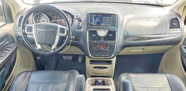49091666 :رقم المزاد ، 2C4RC1BG9GR282332 vin ، 2016 Chrysler Town & Country مزاد بيع