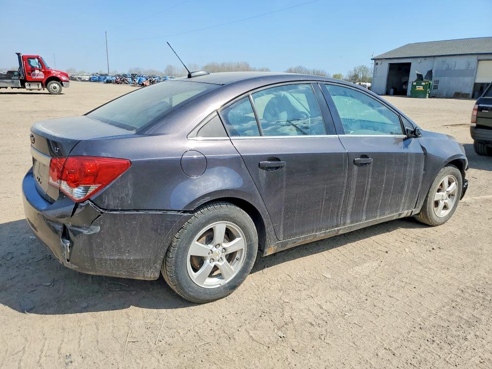 2015 Chevrolet Cruze მანქანა იყიდება აუქციონზე, vin: 1G1PC5SBXF7141412, აუქციონის ნომერი: 51151486
