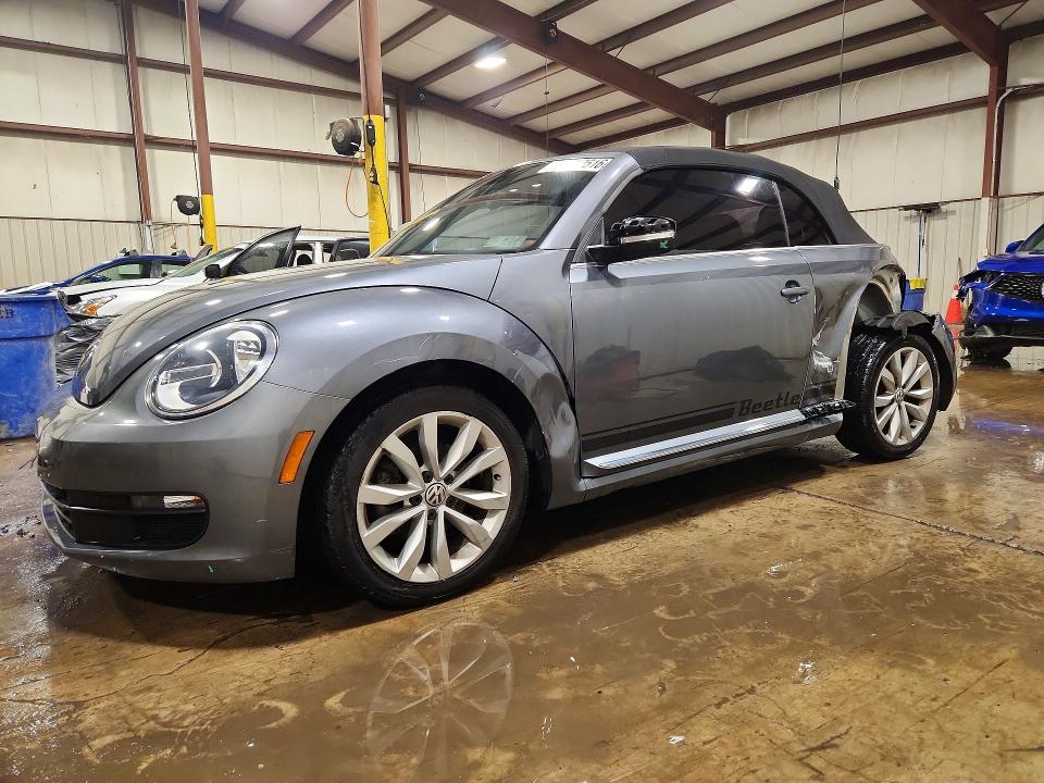 51159516 :رقم المزاد ، 3VW5P7AT3DM827459 vin ، 2013 Volkswagen Beetle مزاد بيع