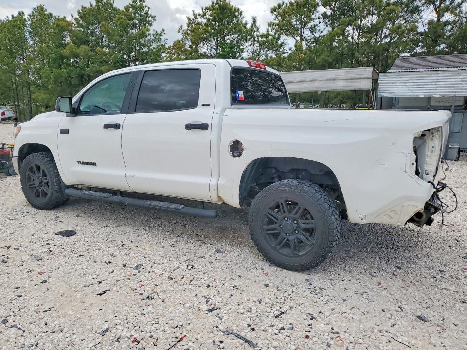 47208606 :رقم المزاد ، 5TFDW5F18JX687024 vin ، 2018 Toyota Tundra مزاد بيع
