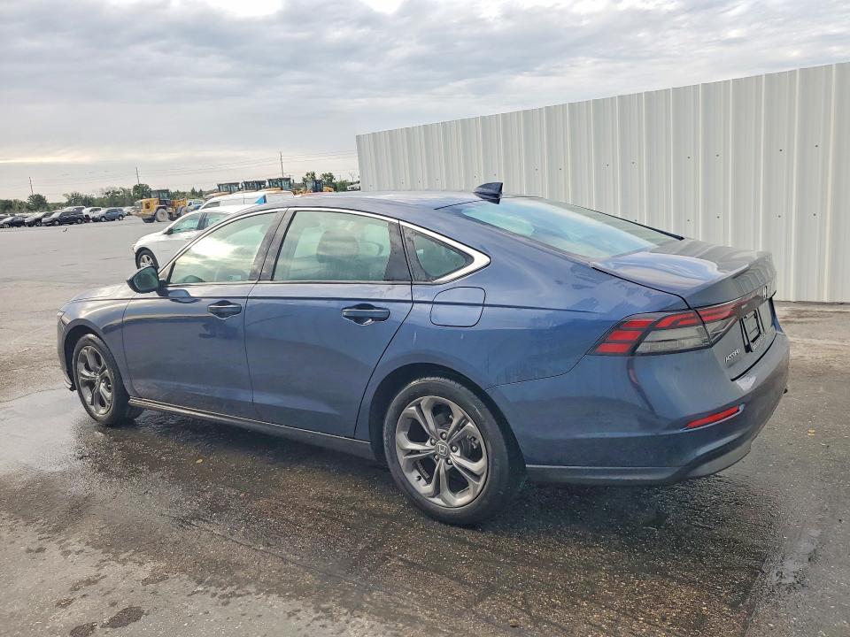 Продажа на аукционе авто 2024 Honda Accord, vin: 1HGCY1F32RA009174, номер лота: 51082176