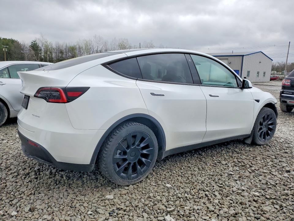 2020 Tesla Model Y მანქანა იყიდება აუქციონზე, vin: 5YJYGDEE3LF040458, აუქციონის ნომერი: 49373026