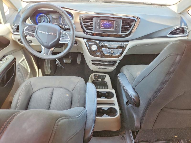 Auction sale of the 2017 Chrysler Pacifica, vin: 2C4RC1DG4HR571360, lot number: 47701586