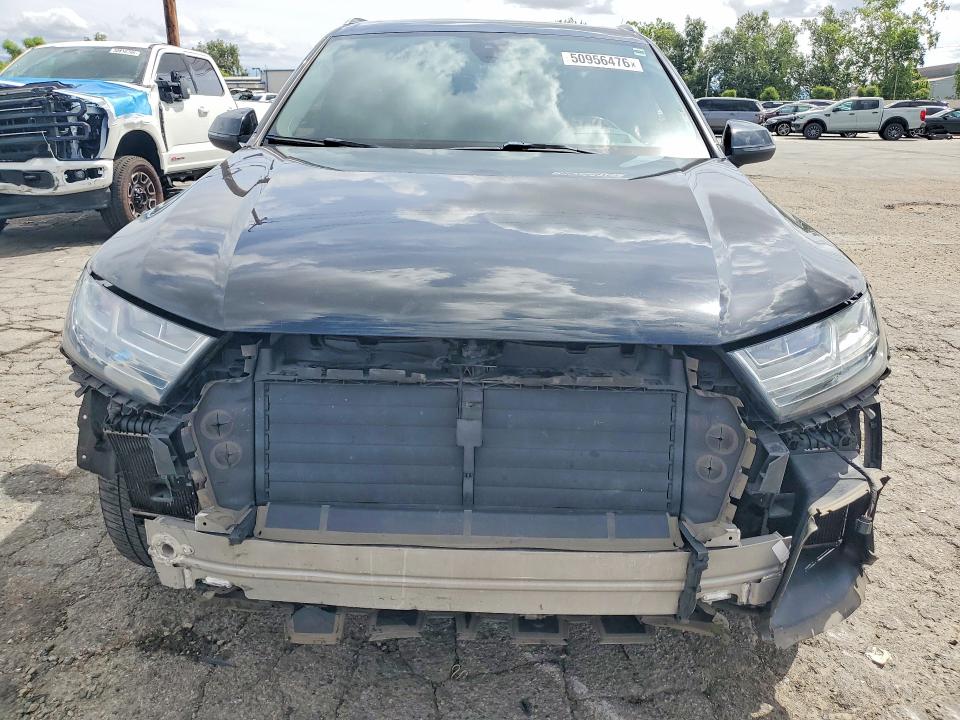 50956476 :رقم المزاد ، WA1VAAF71HD056198 vin ، 2017 Audi Q7 مزاد بيع