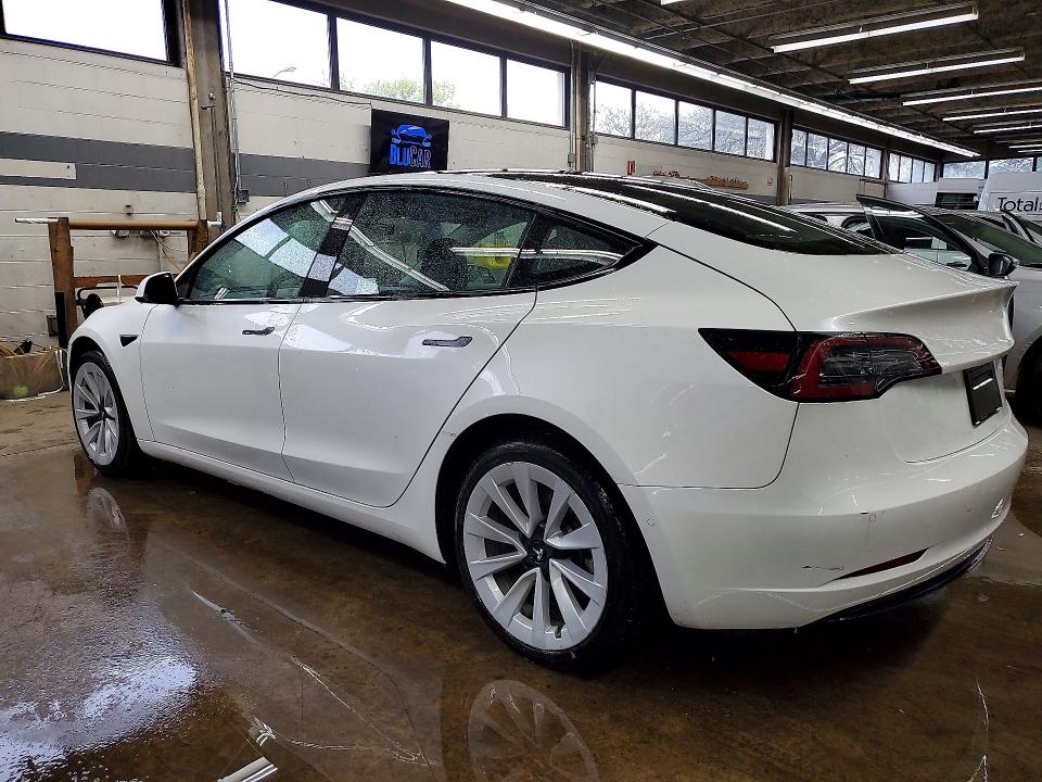 52037786 :رقم المزاد ، 5YJ3E1EA6NF187601 vin ، 2022 Tesla Model 3 مزاد بيع
