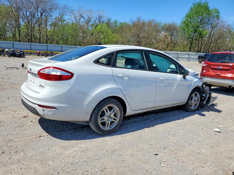 48441616 :رقم المزاد ، 3FADP4BJ1KM132281 vin ، 2019 Ford Fiesta مزاد بيع