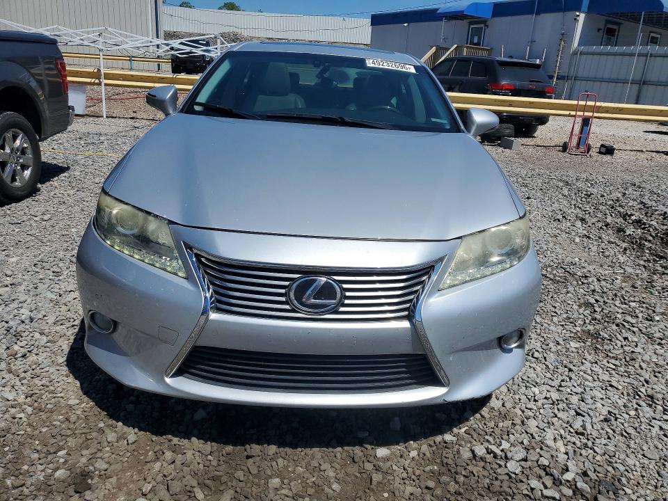 Продажа на аукционе авто 2013 Lexus Es, vin: JTHBK1GG5D2070744, номер лота: 49232696