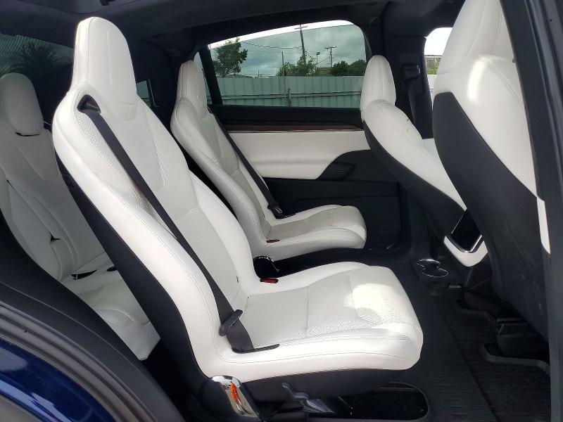 50838106 :رقم المزاد ، 7SAXCBE53PF366359 vin ، 2023 Tesla Model X مزاد بيع