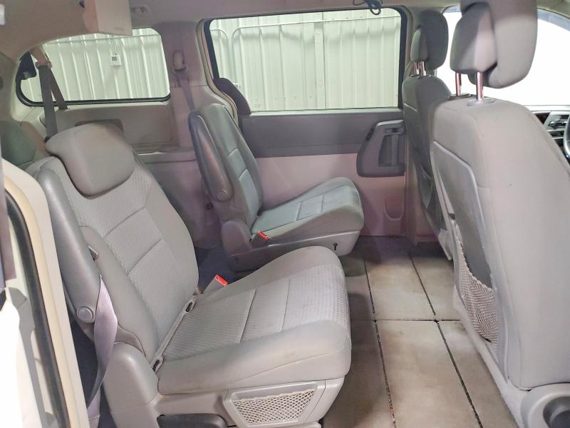 48520206 :رقم المزاد ، 2A4RR5D1XAR347947 vin ، 2010 Chrysler Town & Country مزاد بيع