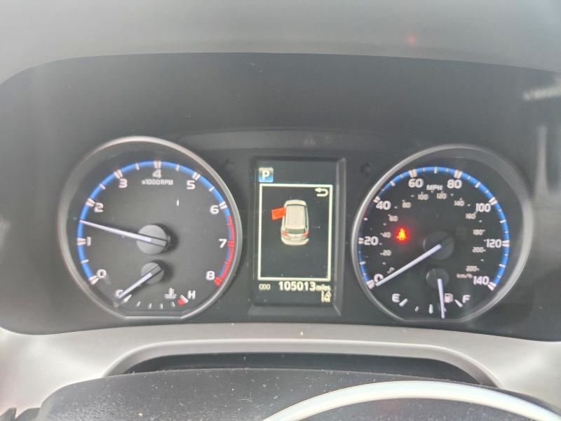 Продаж на аукціоні авто 2017 Toyota Rav4, vin: JTMRFREV1HD198381, номер лоту: 50767416