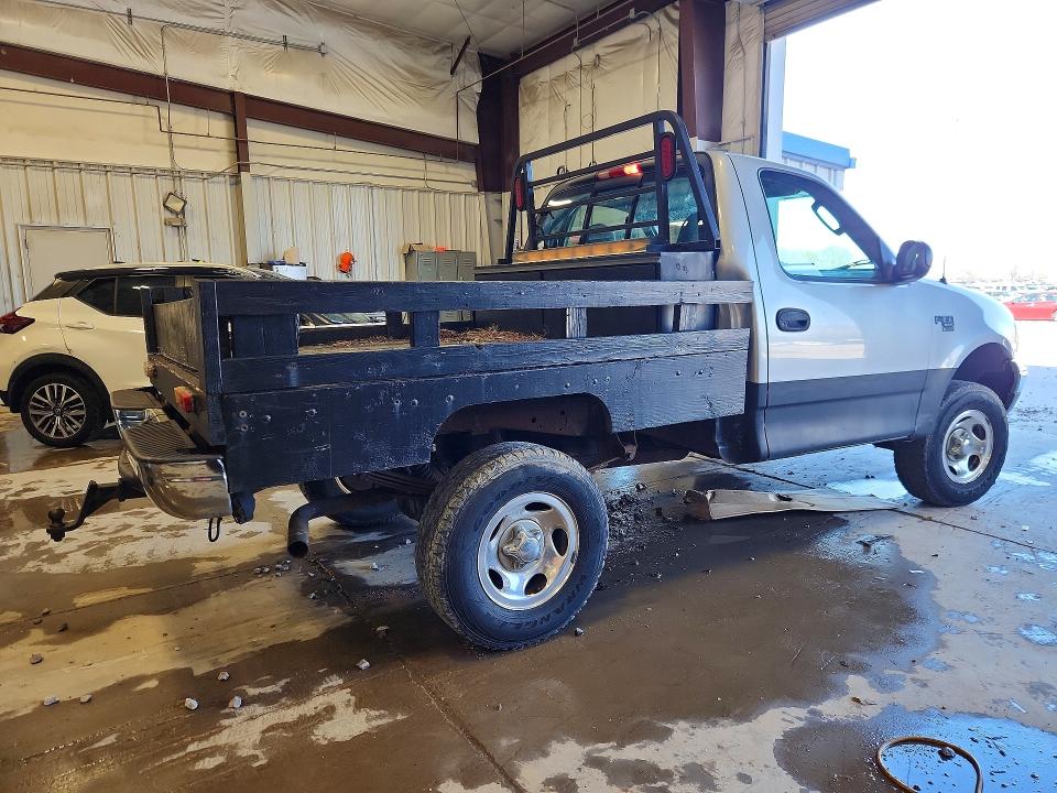 2004 Ford F150 მანქანა იყიდება აუქციონზე, vin: 2FTRF18W84CA63429, აუქციონის ნომერი: 49260216