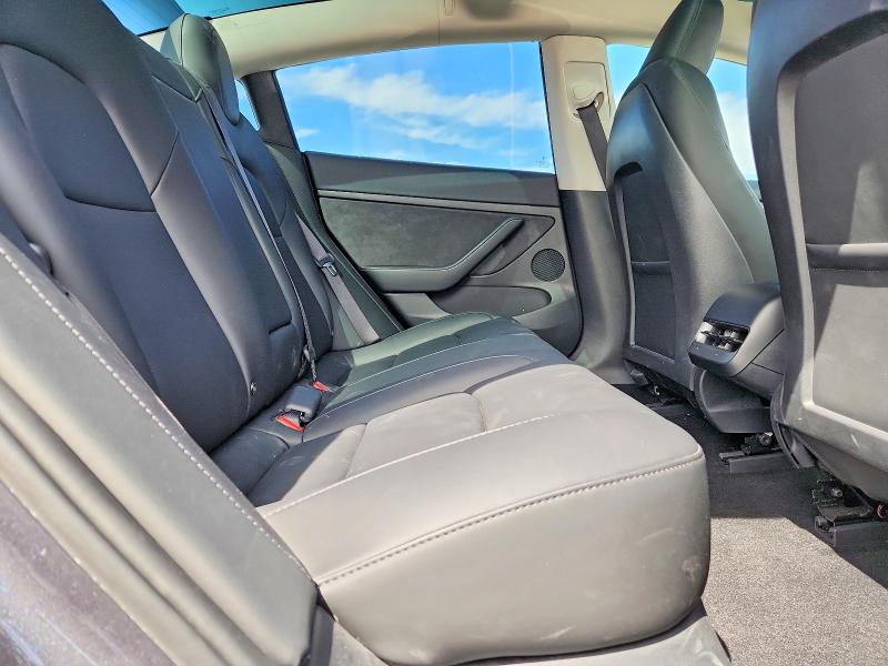 2023 Tesla Model 3 მანქანა იყიდება აუქციონზე, vin: 5YJ3E1EA9PF672074, აუქციონის ნომერი: 49963916