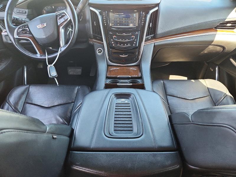 2018 Cadillac Escalade მანქანა იყიდება აუქციონზე, vin: 1GYS4HKJ8JR341333, აუქციონის ნომერი: 51062556