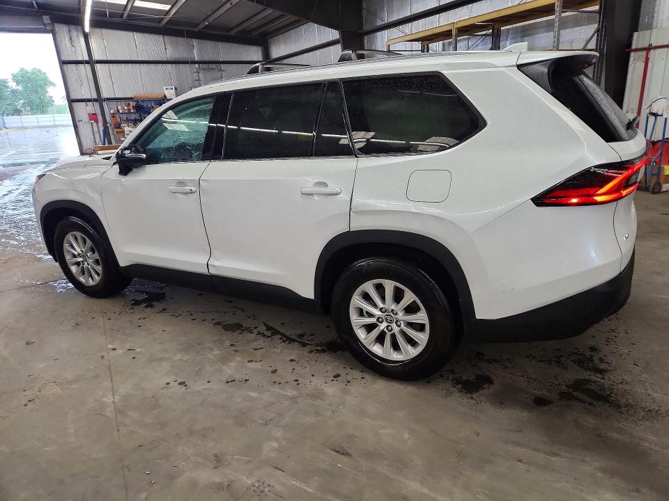 2026 Toyota Grand Highlander მანქანა იყიდება აუქციონზე, vin: 5TDAAAB59TS107596, აუქციონის ნომერი: 50851036