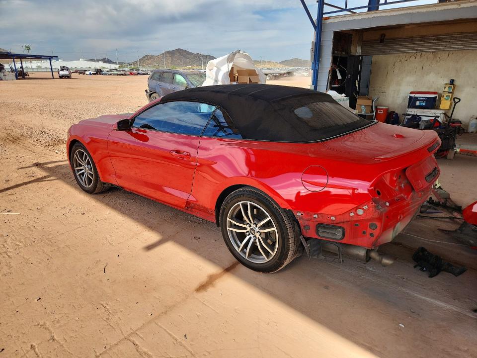 49646716 :رقم المزاد ، 1FATP8UHXF5426593 vin ، 2015 Ford Mustang مزاد بيع