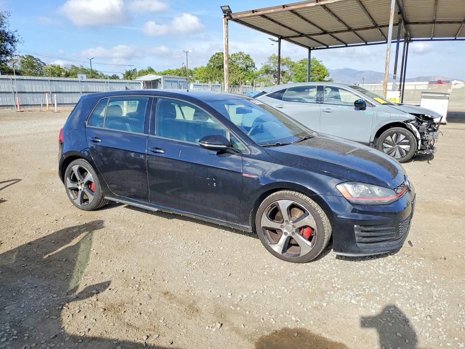 49586386 :رقم المزاد ، 3VW5T7AU8FM010219 vin ، 2015 Volkswagen Gti مزاد بيع