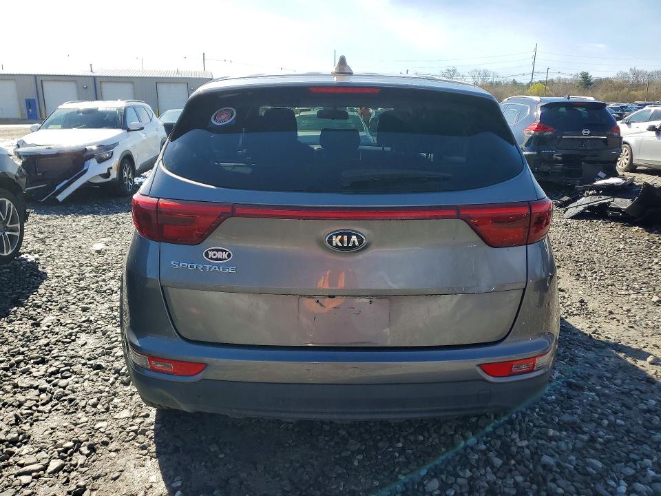 Продажа на аукционе авто 2017 Kia Sportage, vin: KNDPMCAC8H7271310, номер лота: 49838336