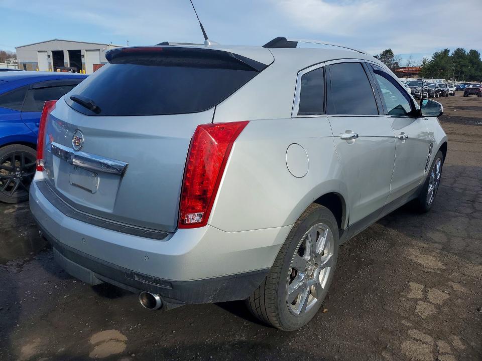 47444236 :رقم المزاد ، 3GYFNFEYXBS674000 vin ، 2011 Cadillac Srx مزاد بيع