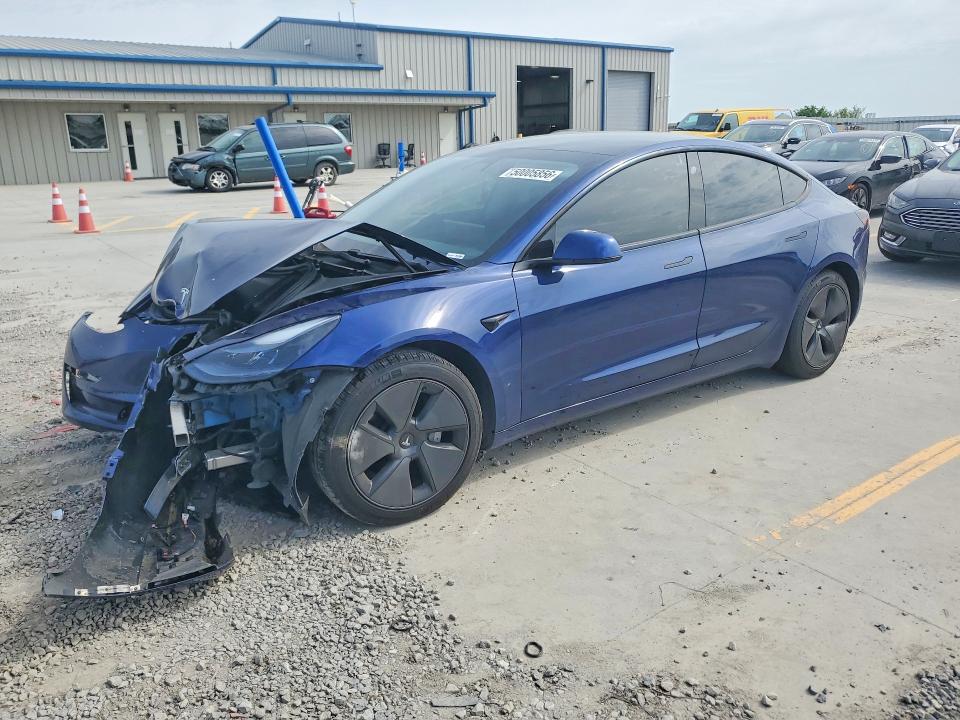 Продажа на аукционе авто 2021 Tesla Model 3, vin: 5YJ3E1EA0MF077402, номер лота: 50005856