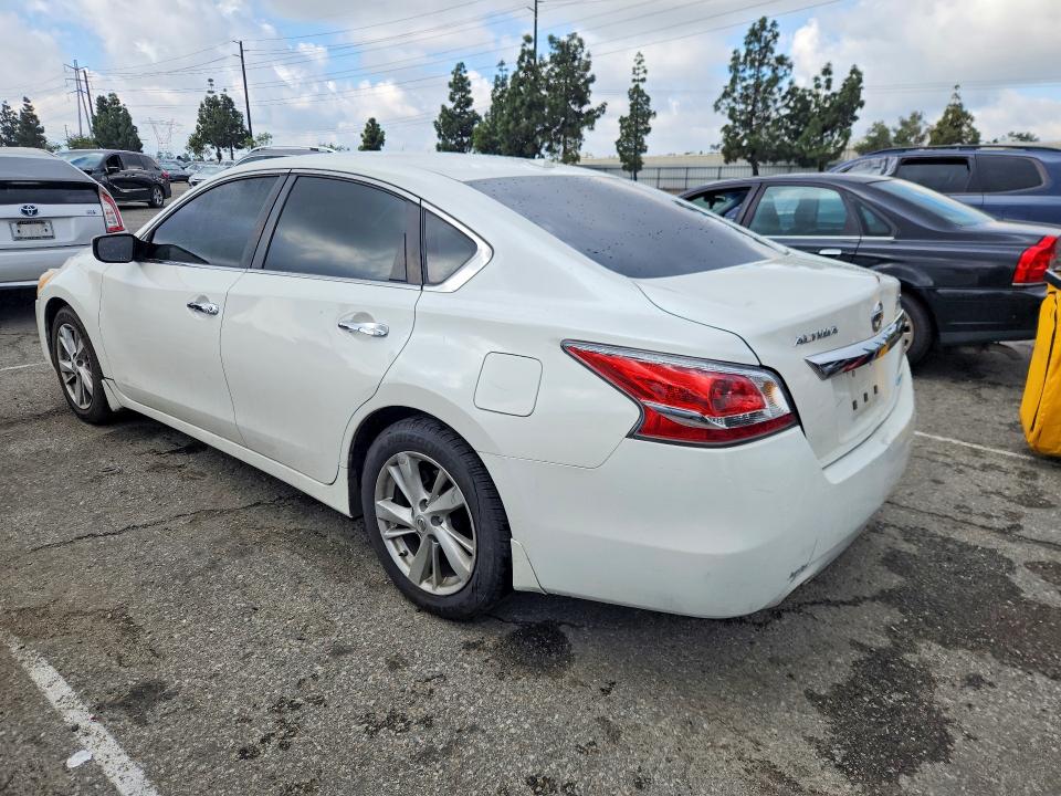 2014 Nissan Altima მანქანა იყიდება აუქციონზე, vin: 1N4AL3AP3EC267153, აუქციონის ნომერი: 48331916