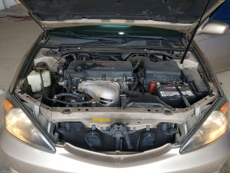 50602666 :رقم المزاد ، 4T1BE32K22U545604 vin ، 2002 Toyota Camry مزاد بيع