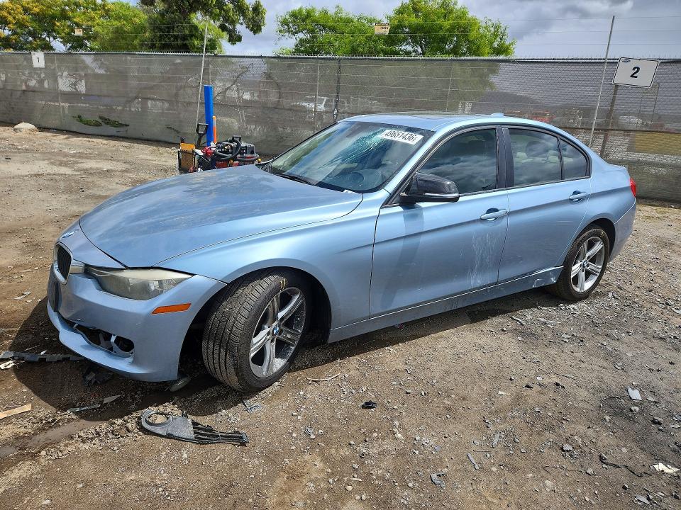 49651436 :رقم المزاد ، WBA3A5C58DF352905 vin ، 2013 Bmw 328 مزاد بيع