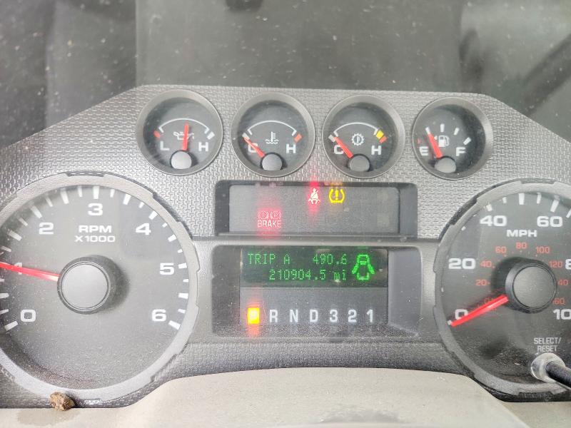 49807486 :رقم المزاد ، 1FDNF205X9EB15194 vin ، 2009 Ford F250 مزاد بيع