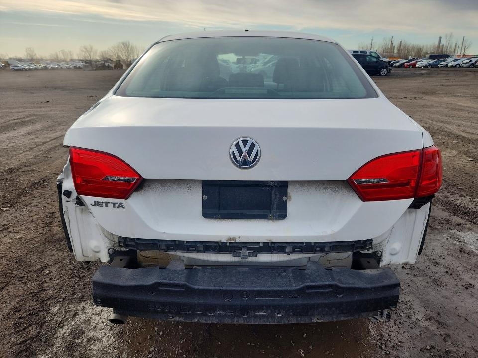 2013 Volkswagen Jetta მანქანა იყიდება აუქციონზე, vin: 3VW2K7AJ1DM447682, აუქციონის ნომერი: 45617276