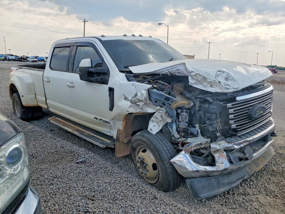 Продаж на аукціоні авто 2022 Ford F350, vin: 1FT8W3DT5NEF73574, номер лоту: 51190016