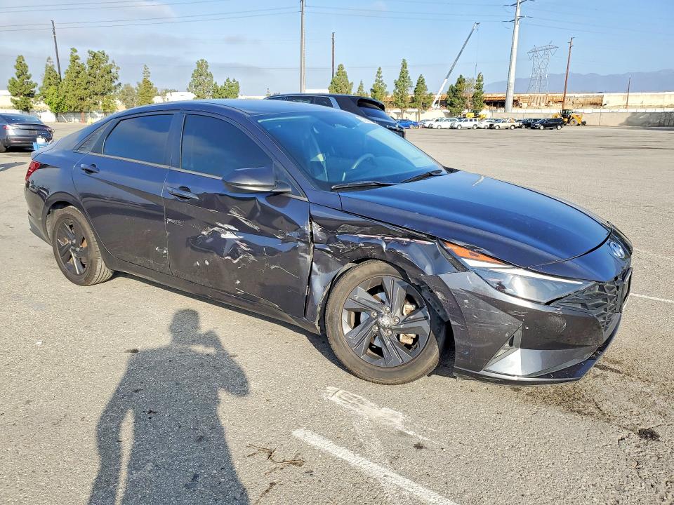 2022 Hyundai Elantra მანქანა იყიდება აუქციონზე, vin: 5NPLM4AG1NH063445, აუქციონის ნომერი: 51907156