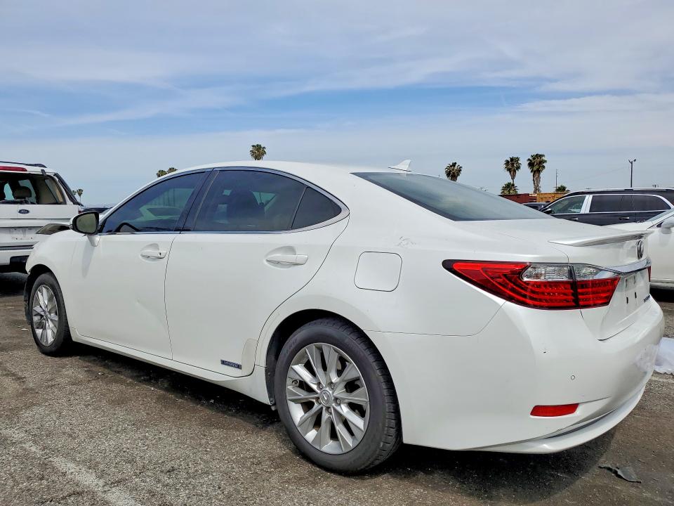 2013 Lexus Es მანქანა იყიდება აუქციონზე, vin: JTHBW1GG6D2006989, აუქციონის ნომერი: 49974656