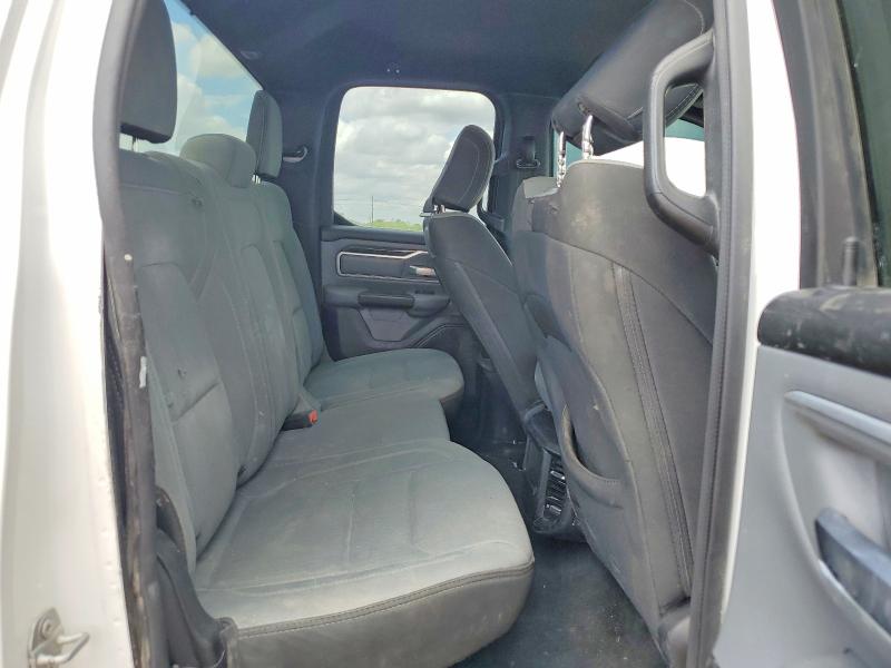 Продажа на аукционе авто 2022 Ram 1500, vin: 1C6RREBG9NN272780, номер лота: 48229556